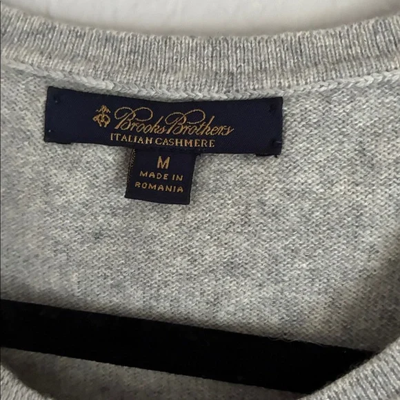 Brooks Brothers Light Gray Cashmere Sweater Vest round neck - Picture 4 of 6